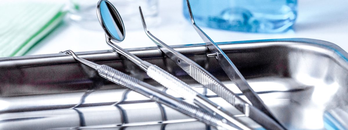 Herramientas de una clínica dental